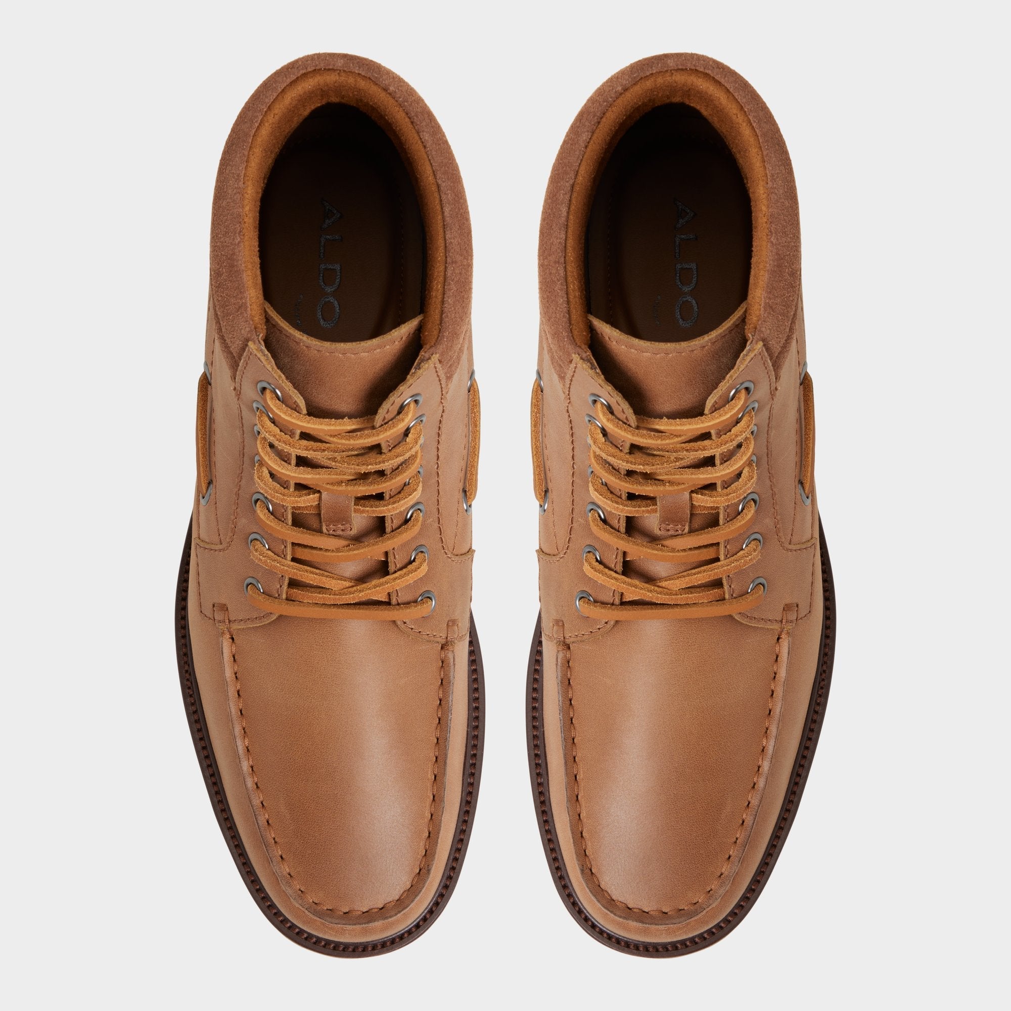 Lug sole Farrell in Cognac - Combat boot